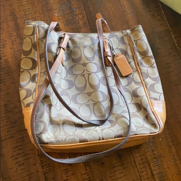 Coach Handbags - Coach Purse